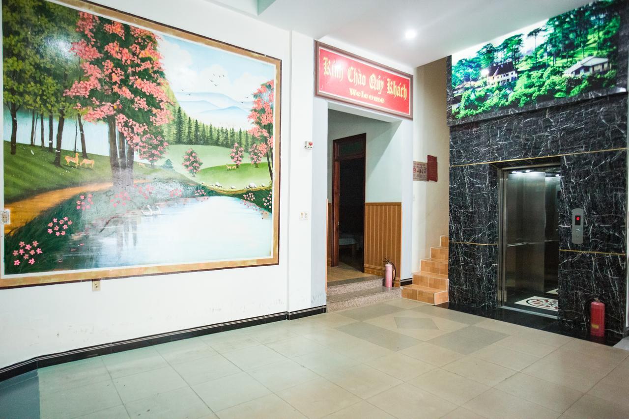 Tay Nguyen Hotel Kon Tum Екстер'єр фото