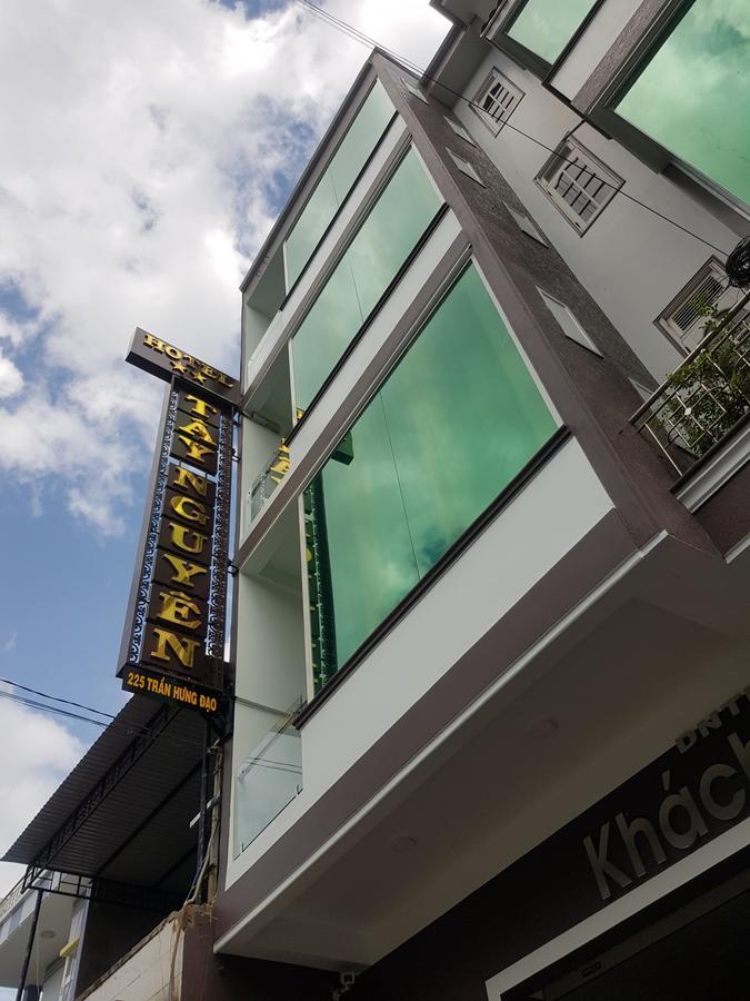 Tay Nguyen Hotel Kon Tum Екстер'єр фото